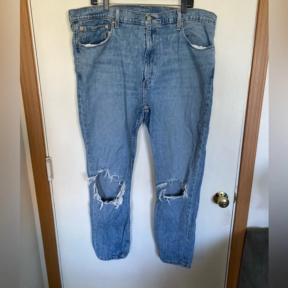 Men’s Levi’s 512 42 x 30 light wash distressed denim jeans
